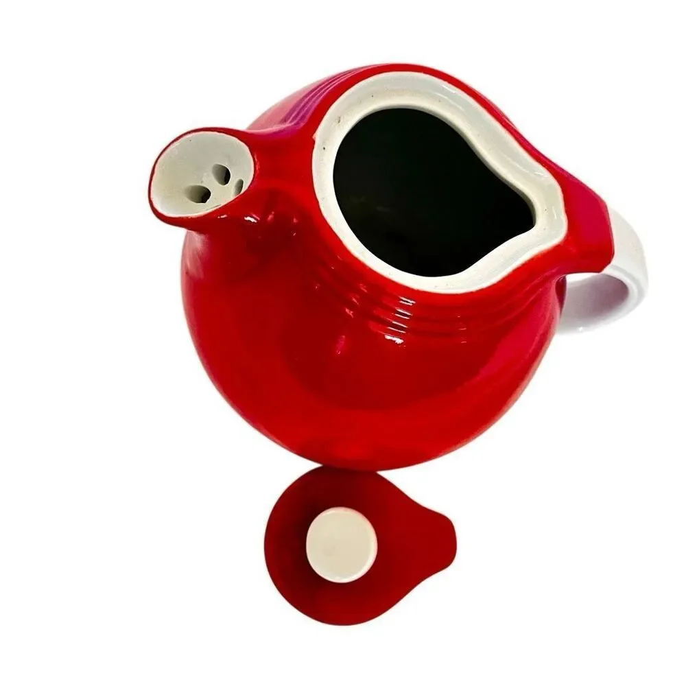 Hall's Red Teapot W/ Lid Made in USA 5.5